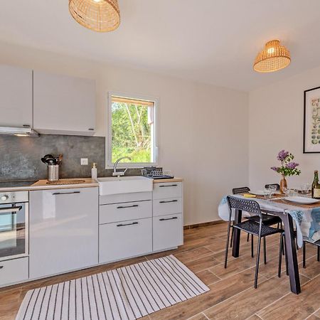 Toudig - Maison Avec Terrasse Et Jardin プルガステル＝ダウラ エクステリア 写真